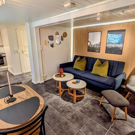 Exclusive And Cosy! Sea And Mountian View - Superfast Wifi, Washer And More Included Sortland Buitenkant foto