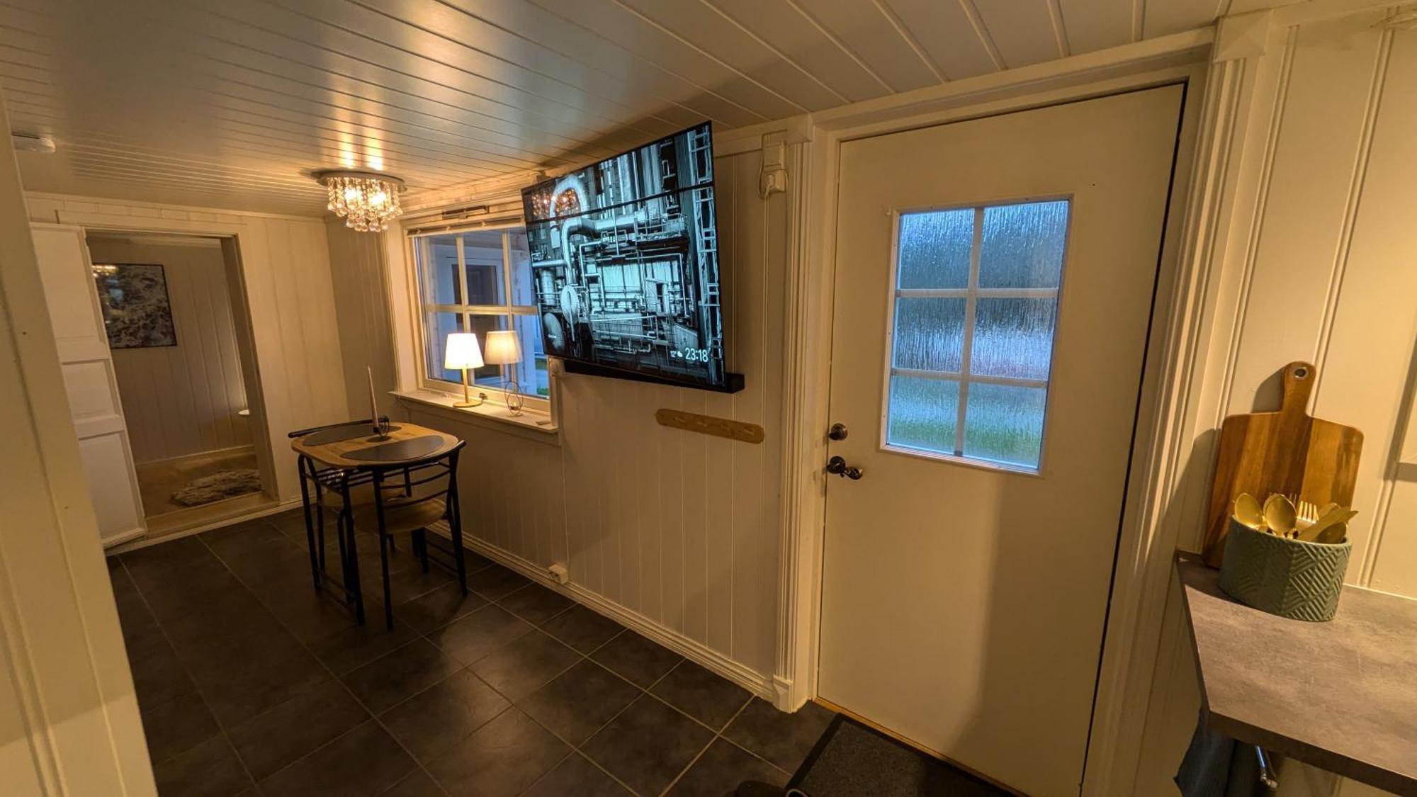 Exclusive And Cosy! Sea And Mountian View - Superfast Wifi, Washer And More Included Sortland Buitenkant foto
