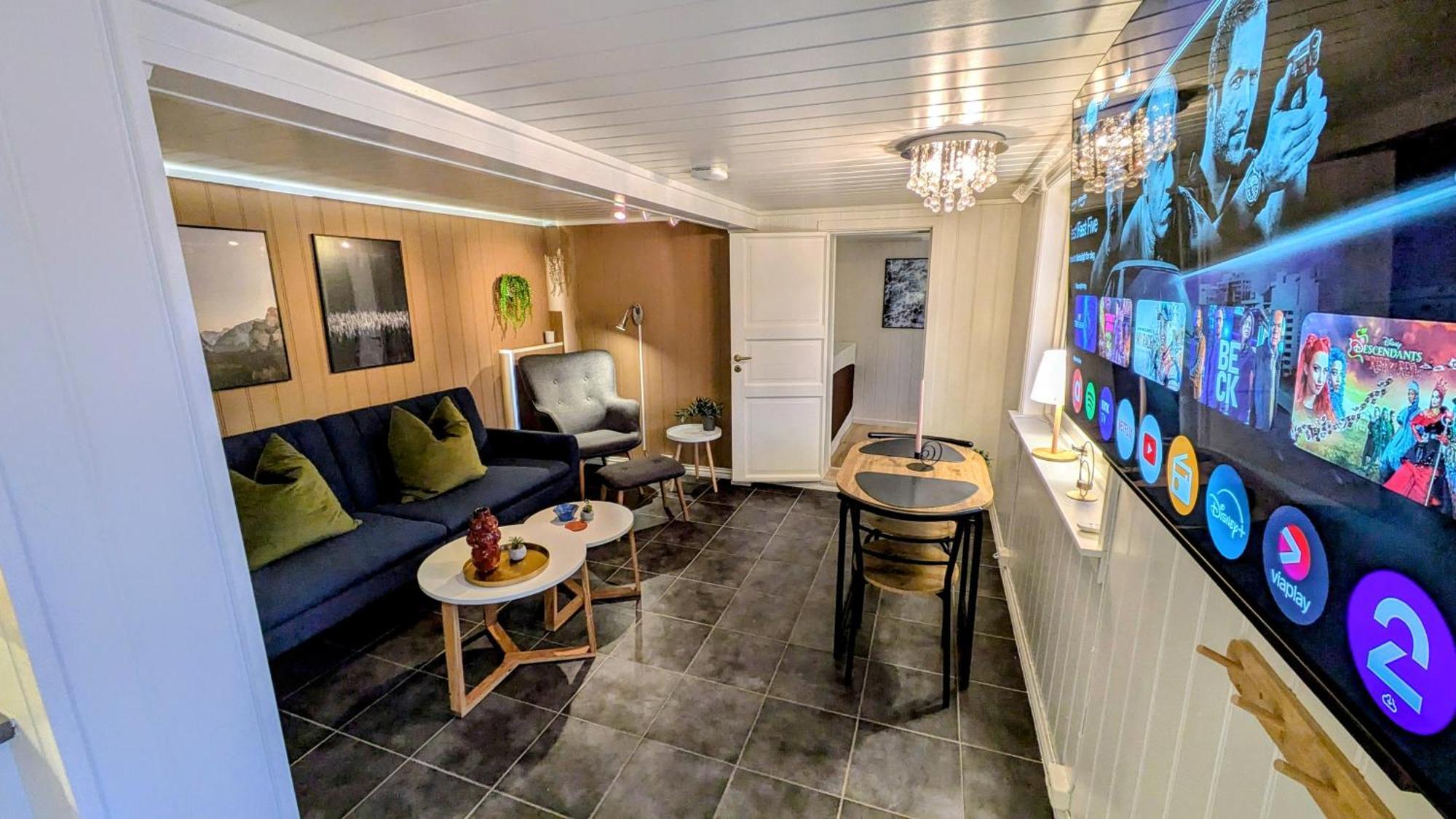 Exclusive And Cosy! Sea And Mountian View - Superfast Wifi, Washer And More Included Sortland Buitenkant foto